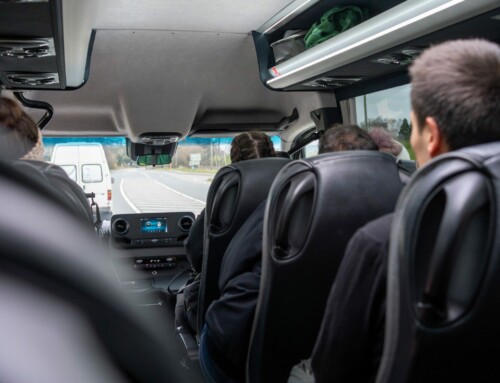 Πώς επωφελούνται οι μεταφορείς από τις παραπομπές φροντιστών;